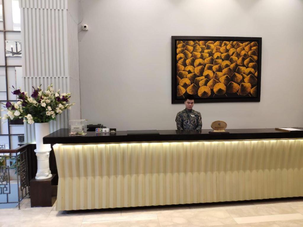 Church Boutique Hotel Hang Trong Hanoi Exterior photo