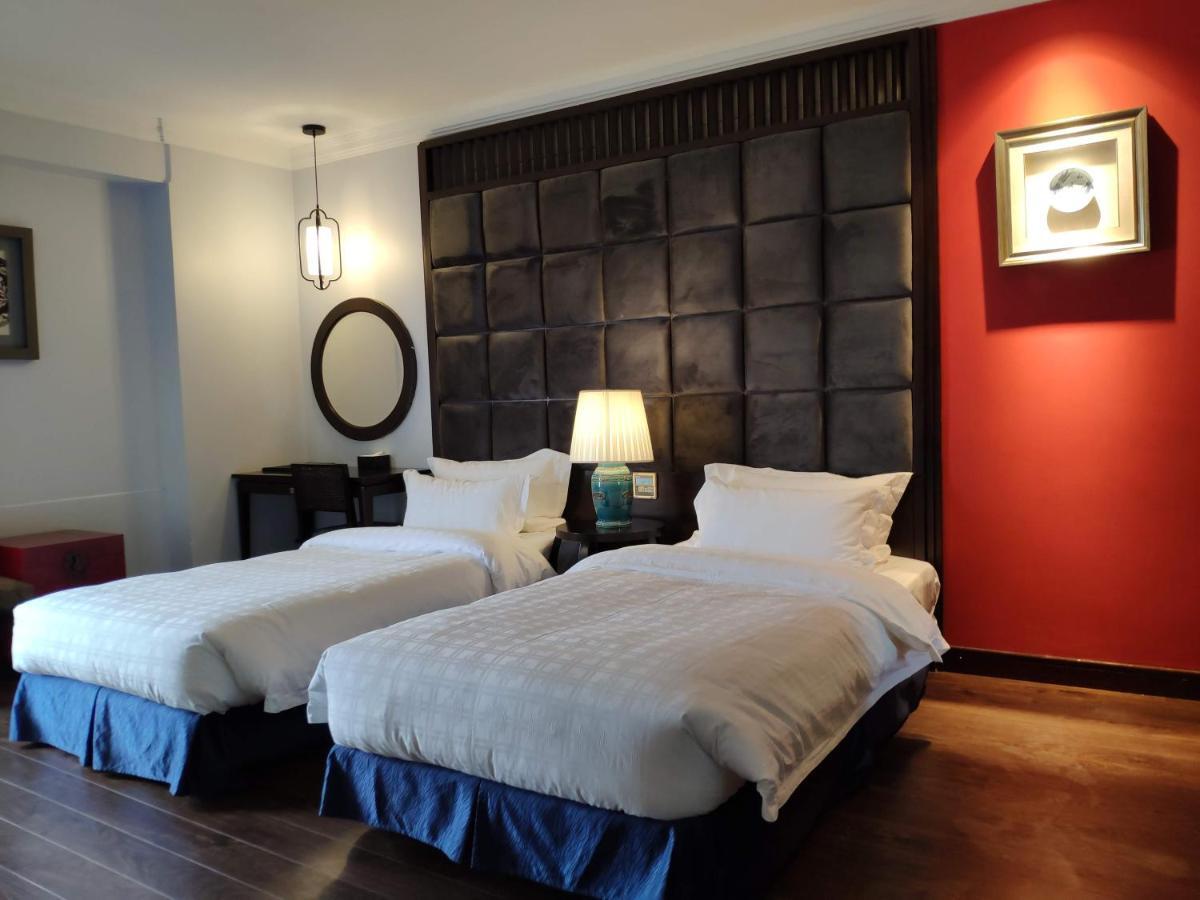 Church Boutique Hotel Hang Trong Hanoi Exterior photo